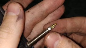как залить анипрокол в ниппель presta