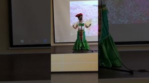 Стихотворение,, Мадам Ерунда,, читает Нурахмедова Абидат, учащаяся 1 класса-7лет.Апрель 2019г.