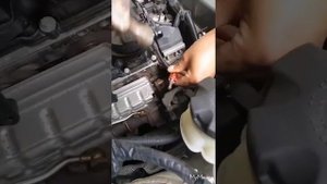 How to Clean BMW 320 d F30 F31 EGR Valve - replacement - Fix Motor Engine pale Light fault problem