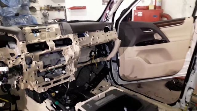 Полная шумоизоляция автомобиля Лексус ЛХ 570 смотреть онлайн