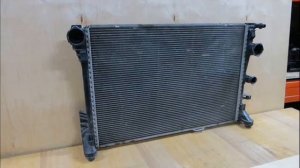 Радиатор охлаждения двс Mercedes w212
