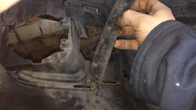 Как снять бампер форд фьюжн