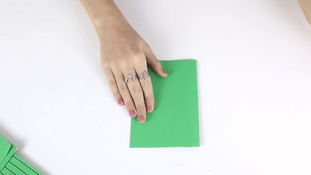 ДЕЛАЕМ ЁЛОЧКУ НА РАБОЧИЙ СТОЛ / 4 СПОСОБА смотреть онлайн