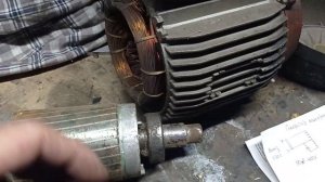 Устройство заводского асинхронного генератора.