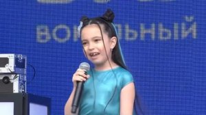 Оставайся мальчик с нами. Хайруллина Милина 8 лет.