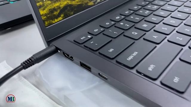 Dell VOSTRO 5410 (Titan-Grey) i5-11300H смотреть онлайн