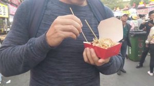 Вечерний рынок еды в Китае! Chinese food 2019.