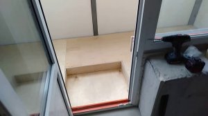 Поднять пол на балконе / лоджией 2 этап обшивка фанерой.