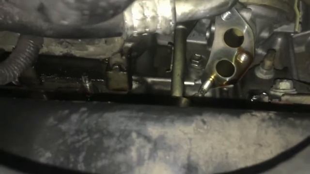 2006-2012 Toyota Highlander (kluger)oil cooler pipe hose leaking смотреть онлайн
