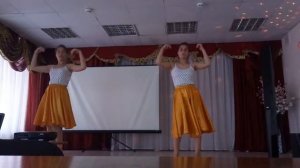 Танец под песню Саундтреком этого лета)))?