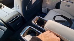 ZEEKR 009. Краткий обзор.