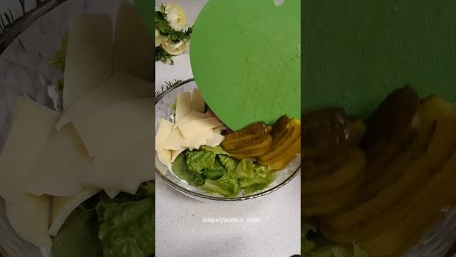 Bunaqa Sous bilan salatingiz BOMBA chiqadi! САЛАТ НА ПРАЗДНИК смотреть онлайн