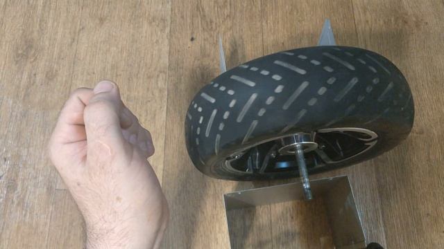 Балансировка колеса электросамоката. смотреть онлайн