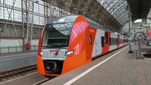 ЭС2Г 104 Аэроэкспресс отправляется с Киевского вокзала