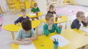 Молодёжная (старшая группа). Обучение грамоте