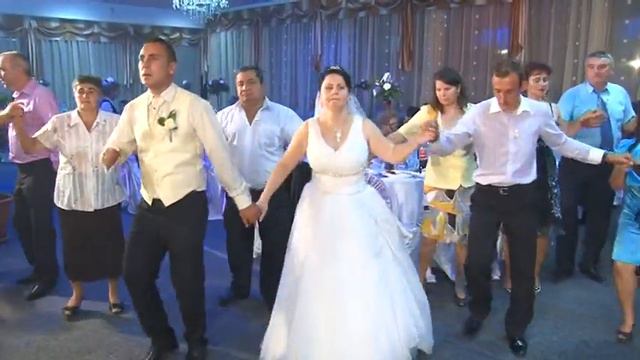 Camelia si Petrica Ciuca (Nunta Marius si Mirabela) - part.2 смотреть онлайн