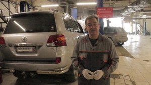 TOYOTA LAND CRUISER 200 2009 г дизель 4,5 Турбо  АКПП пробег 180 тыс. Плановое ТО 180 тыс.