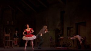 Coppélia Act II – Swanilda pretends to be Coppélia (Marianela Nuñez, Gary Avis; The Royal Ballet)