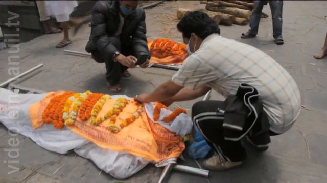 ОПАСНОСТЬ НОВЫХ БЕДСТВИЙ В НЕПАЛЕ смотреть онлайн