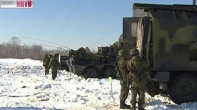 Женщины-военнослужащие