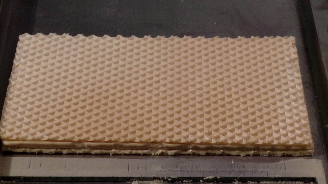 Машина ручной намазки вафельных листов МН-2Р смотреть онлайн