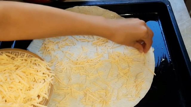 Бухлаваш. Рулет из лаваша..#бухлаваш .#лаваш .#рекомендации #лавашссыром #лавашрулет #рудетизловаша