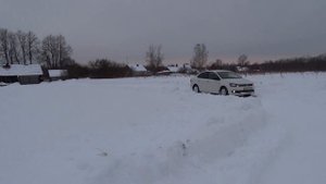 по снегу на поло, очередная поездка в деревню / volkswagen polo sedan