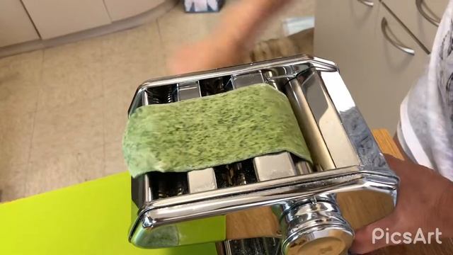 HOW TO MAKE A HOMEMADE PASTA Thess Salvador смотреть онлайн