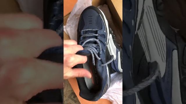 Кроссовки скетчерс смотреть онлайн