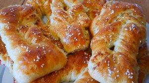 Булочки в духовке с моцареллой Выпечка на перекус, перерыв или в дорогу