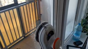 Робот-мойщик окон dBot W100 – Обзор покупателя