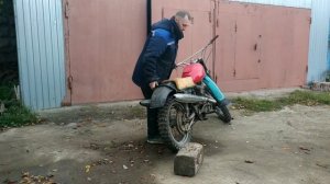 Сказали забери хлам-продолжение. Обзор редкого мотоцикла ИЖ К-11 (Пустил дым)