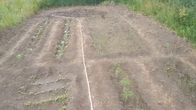 Как мы пробурили галечник(сыпучий грунт который осыпается)/На 9 м есть железо---на 15 м нет железа! смотреть онлайн