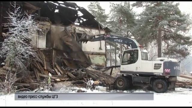 На улице Клубной в Ярославле снесли деревянный барак смотреть онлайн