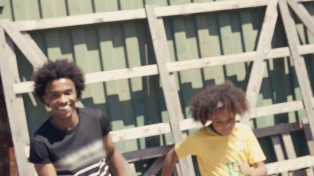 Nicky Jam & Will Smith feat. Era Istrefi - Live It Up (Official Song 2018 FIFA World Cup Russia) смотреть онлайн