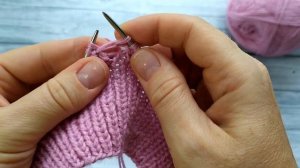 Простая и стильная ШАПКА СПИЦАМИ // Шапки 2020-2021//Вязание