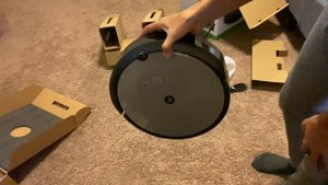 Setup & Review: iRobot Roomba i1+