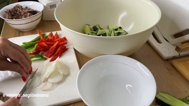 Острый салат Огурцы по пекински смотреть онлайн