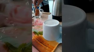 ШОК! МАЛЬЧИК ОПИСАЛСЯ НА УРОКЕ ФИЗИКЕ ИЗ-ЗА ТОГО ЧТО УЧИТЕЛЬ ОБЛИЛ ЕГО КИПЯТКОМ