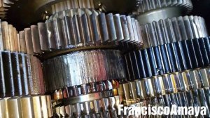 Freightliner Cascadia 10 speed eaton transmission broken low oil level noise broken gears