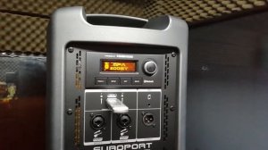 Behringer MPA 200 BT