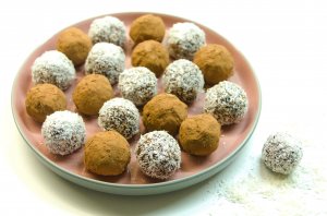 Конфеты из сухофруктов, орехов и фасоли