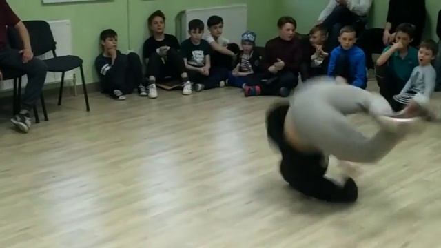 В ГОСТЯХ В HAVIN FUNK | #ДНЕВНИКBBOY | САНЯ ДВОРНИК смотреть онлайн