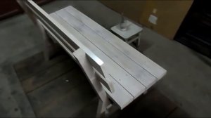 Покраска самодельного столика и лавки  сделанных своими руками для дачи