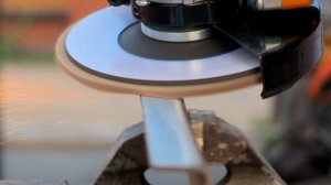 Углошлифовальная машина DAEWOO DAG 650-125