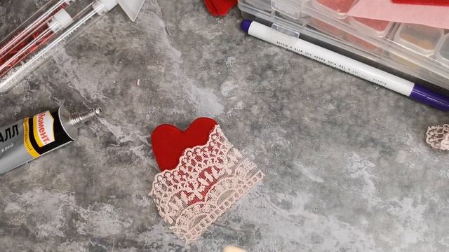Красивые серьги сердца своими руками. Серьги из бархата.