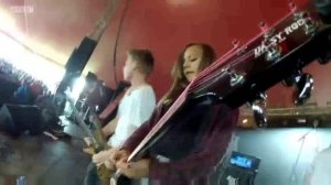 Встреча Metallica и Mini Band на фестивале в Рединге.