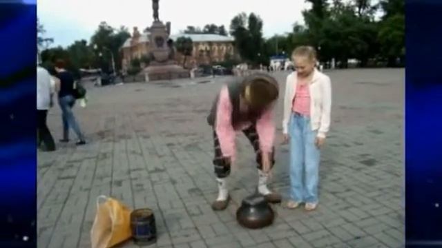 ШЕЛ ПО ГОРОДУ ВОЛШЕБНИК смотреть онлайн