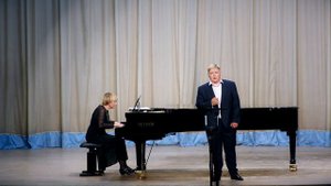 Украинская народная песня, обработка А.Кос-Анатольского - «Ой ты, дивчина, с орешек малый»