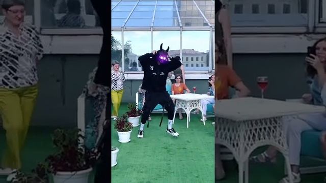 Monster Tutorial ?? Подхватили Танец ?? #tuzelity смотреть онлайн